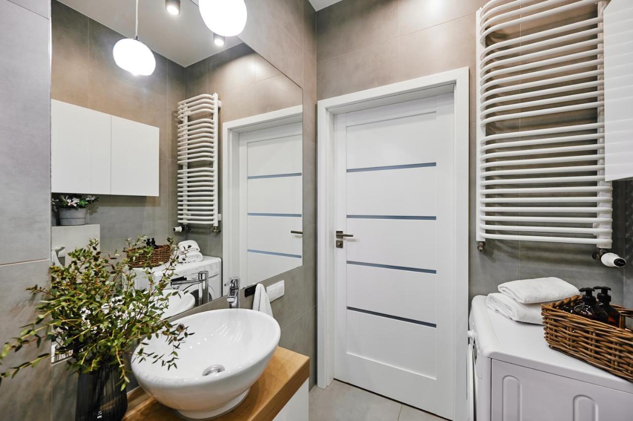 Main Station Art Apartment Krakow Dış mekan fotoğraf